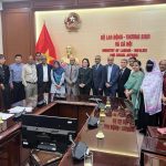 A delegation of 16 members visited Vietnam